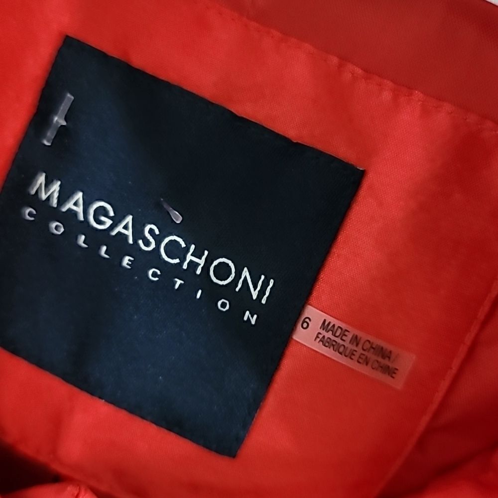 Magaschoni 100% Silk Gorgeous Red Embroidered Blazer - Picture 11 of 12